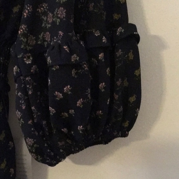 Brand new Mac Studio, floral midi dress - Picture 3 of 6